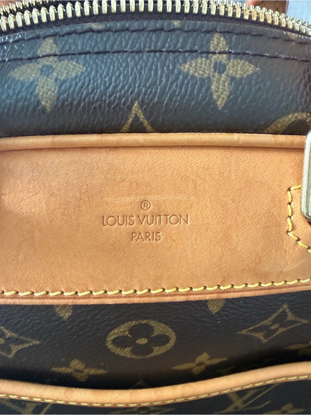 LV bag used - Picture 13 of 14